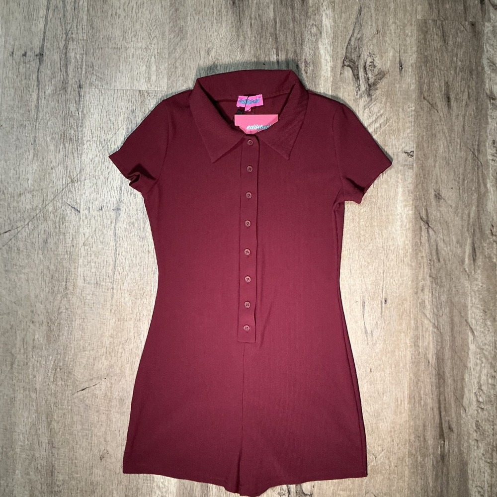 Edikted Burgundy Ribbed Polo Romper Short Sleeve Button Front One Piece Medium